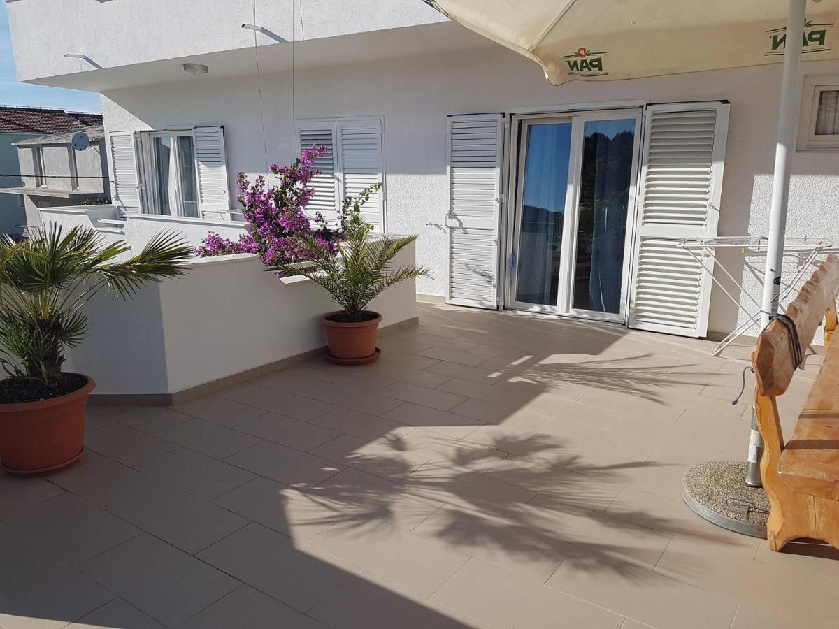 ביוגראד נה מורו Apartmani Slavica מראה חיצוני תמונה