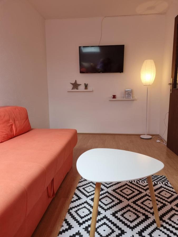 ביוגראד נה מורו Apartmani Slavica מראה חיצוני תמונה